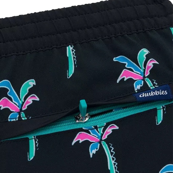 Men’s Chubbies The Havana Nights 5.5” Classic Swim Trunk Size 3XL - Picture 3 of 12